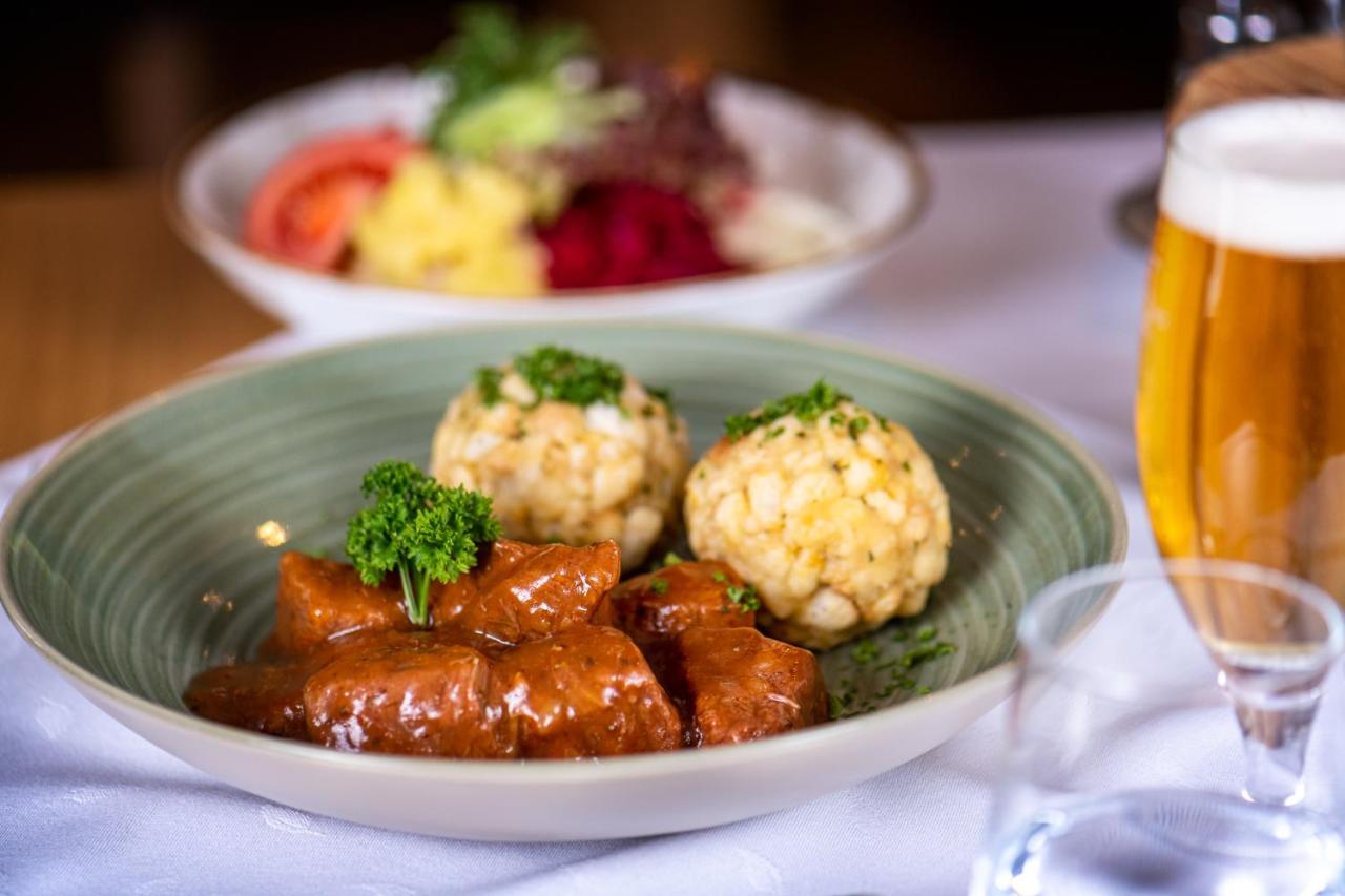 לאוגנג Pension Restaurant Dorfalm מראה חיצוני תמונה