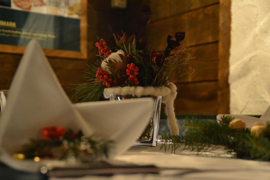 לאוגנג Pension Restaurant Dorfalm מראה חיצוני תמונה